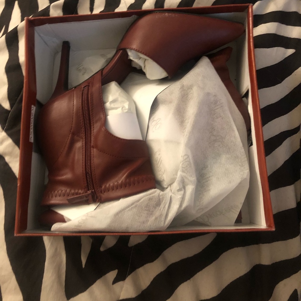 Size 11 deep red/burgundy heels